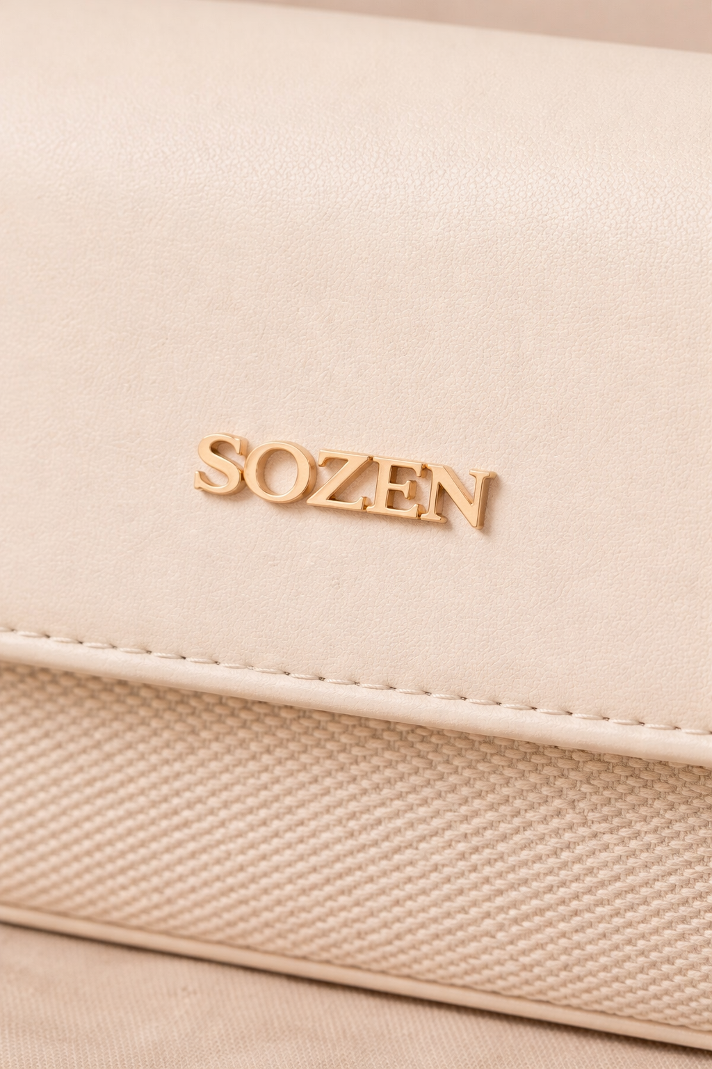 The Curated Carry - Beige