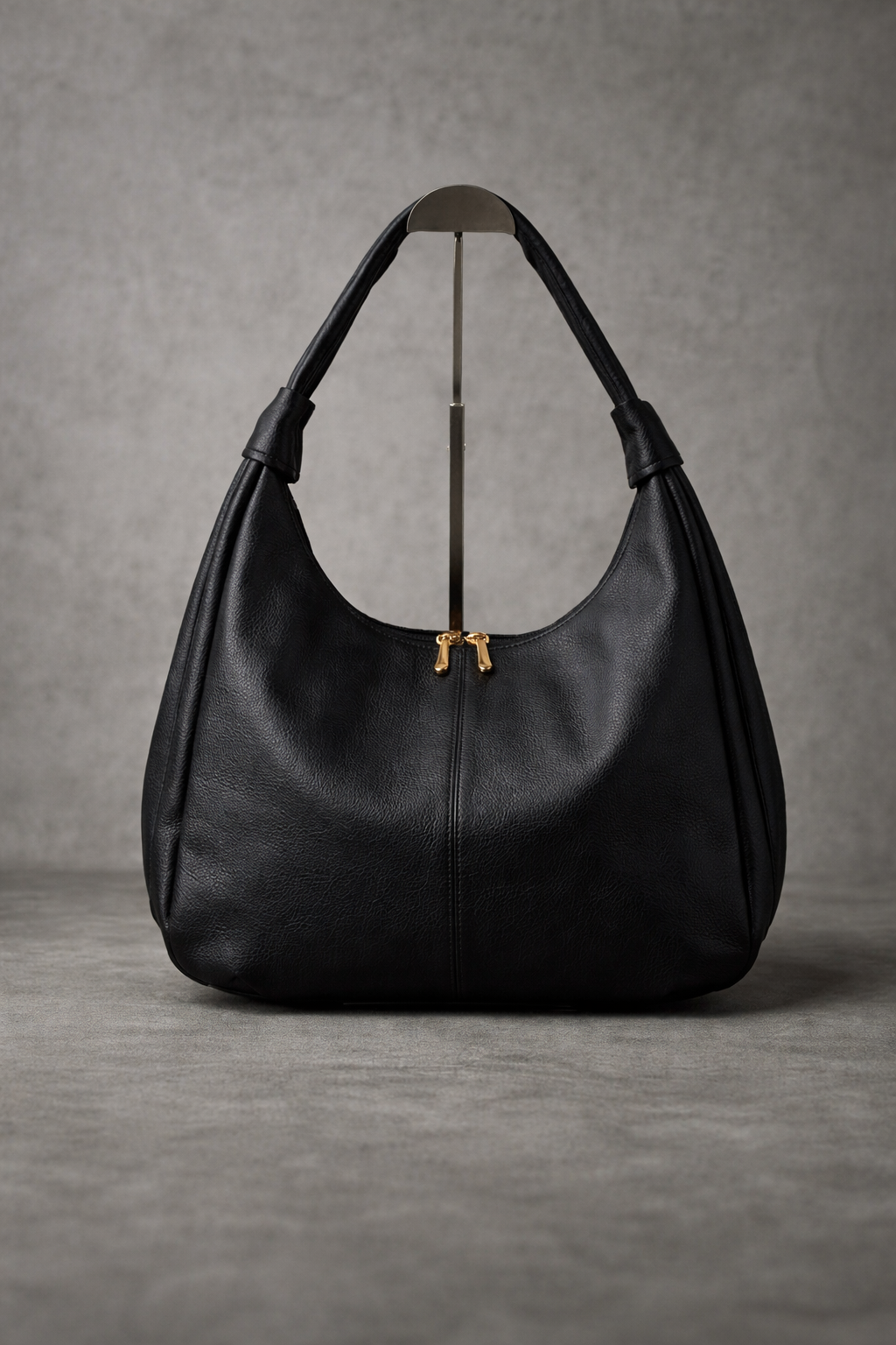 The 9-5 Petite Tote Bag – Black
