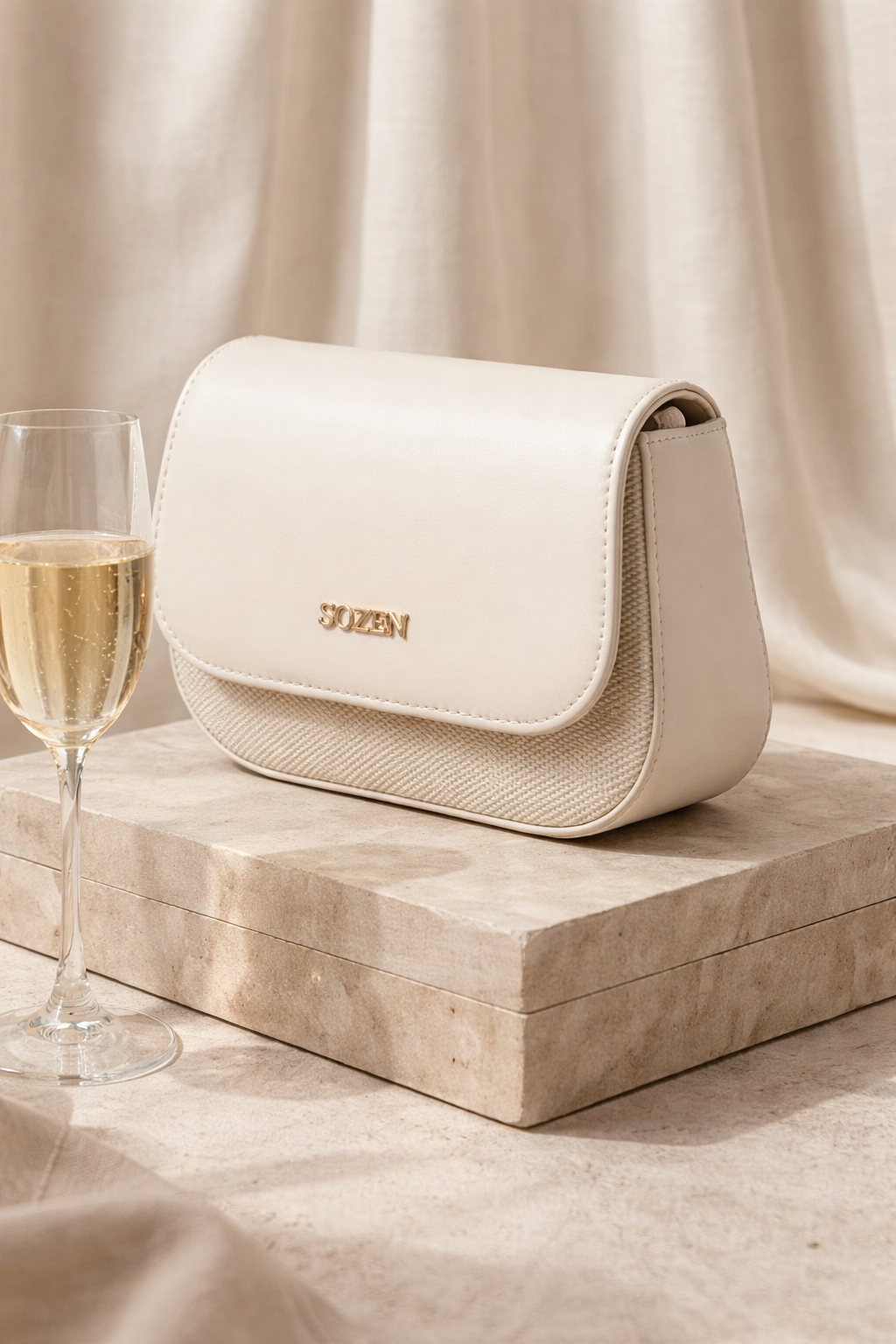 The Curated Carry - Beige