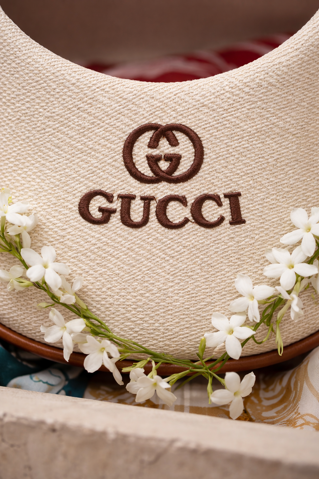 Curve Mini Handbag- Cream